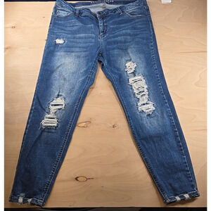 Vanilla Star Jeans Women's size 18 Skinny Mid Rise Denim Stretch Blue Distressed